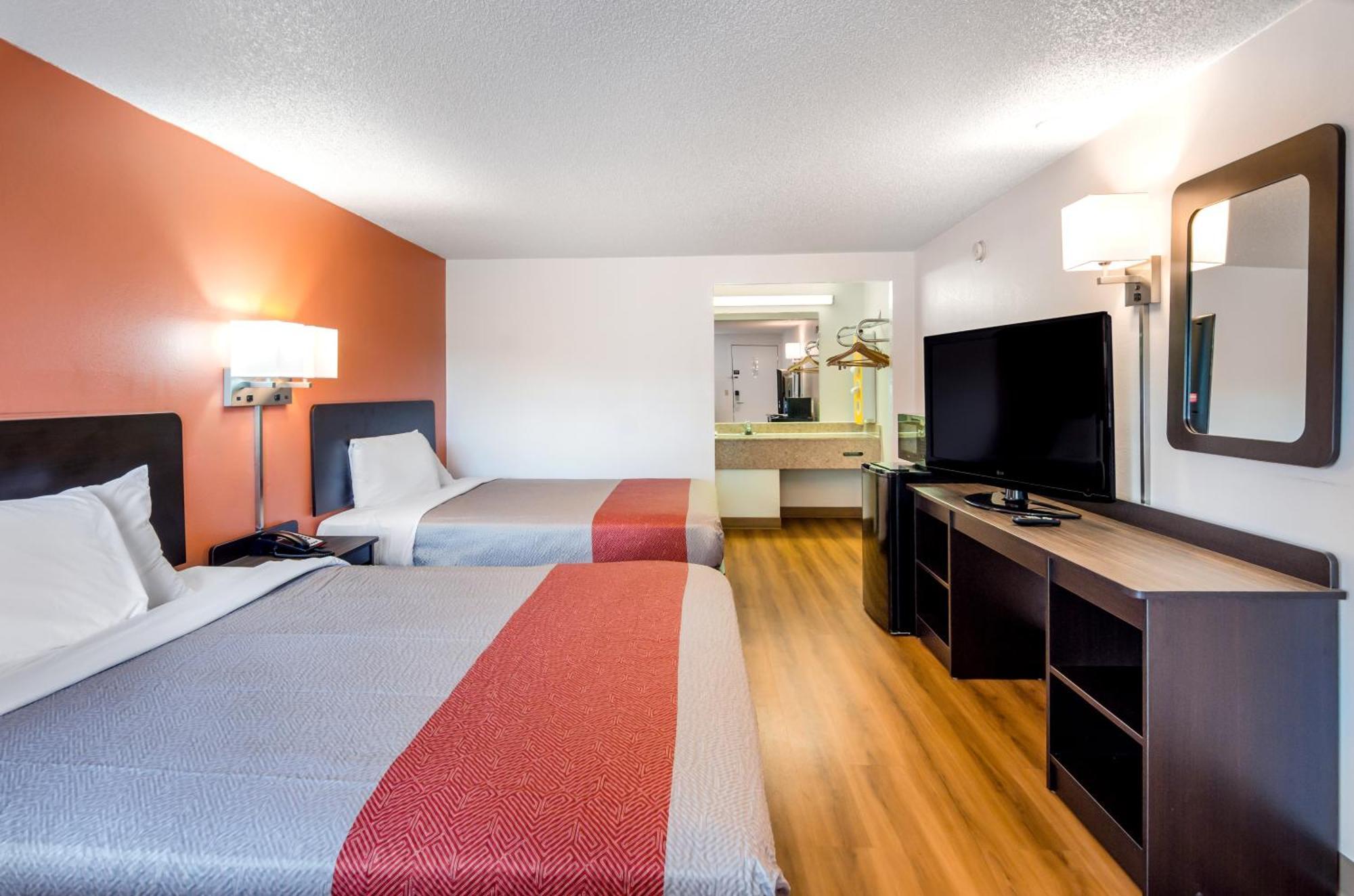 6-salem, Va Hotel 2*